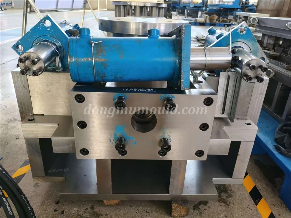 Professional Custom Manufacturing Of Progressive Stamping Dies For Sheet Metal factory